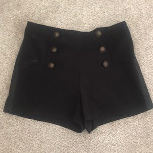 Black Alice through the looking glass shorts